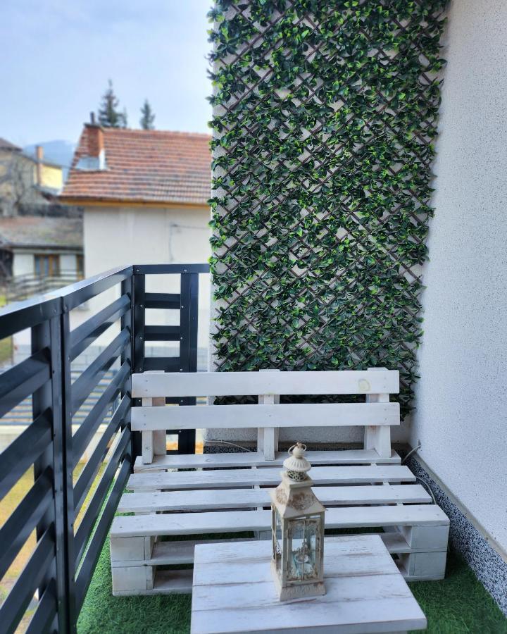 Bulgarane House Hotell Govedartsi Exteriör bild